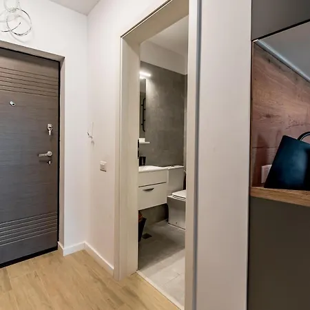 Onix Aparthotel Studio 31 - Promenada Sea View Apartment